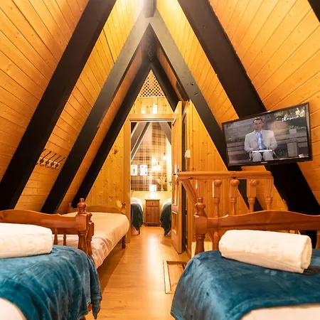 Penthouse In The Clouds & Parking Appartement