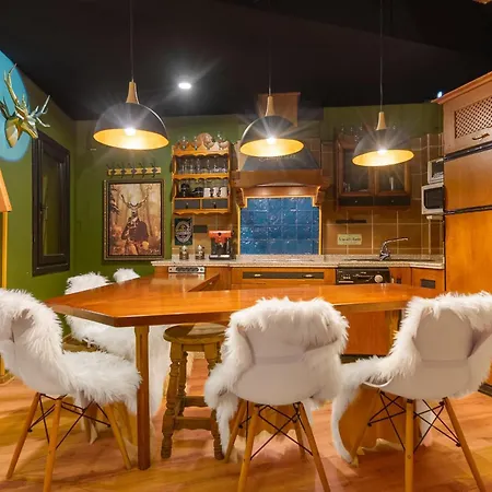 Penthouse In The Clouds & Parking Διαμέρισμα *