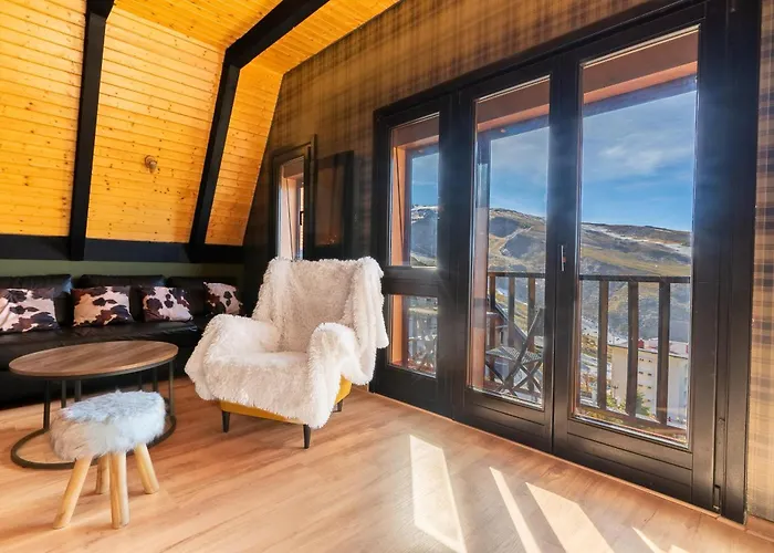 Διαμέρισμα Penthouse In The Clouds & Parking