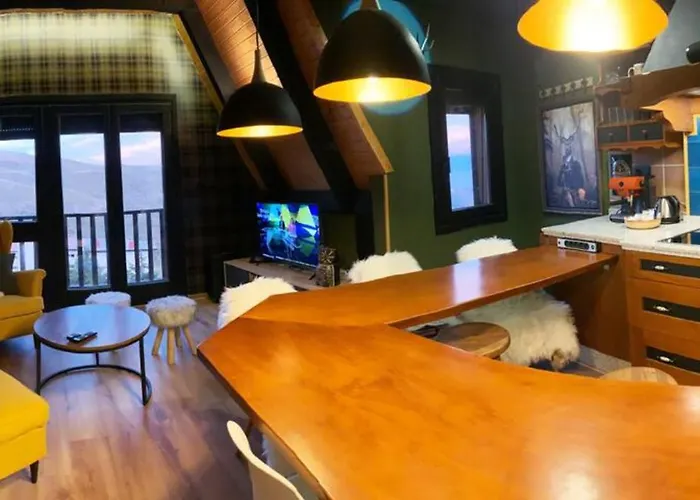 Penthouse In The Clouds & Parking 公寓 *