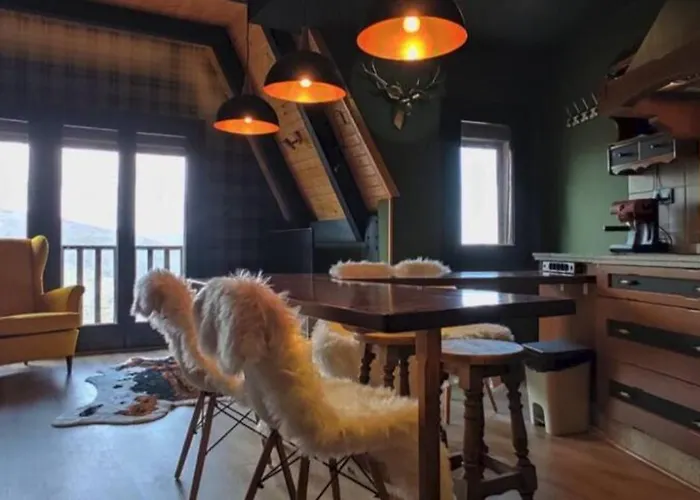 Penthouse In The Clouds & Parking 塞拉内华达